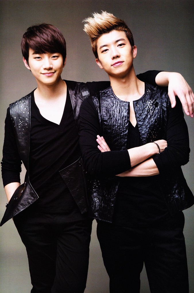 [20.11.12] Les 2PM dans le magazine Shuukan Josei 614