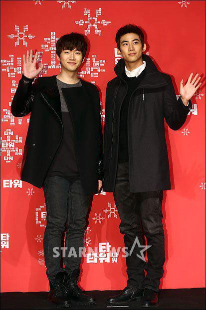 [19.12.12] [PICS] Taecyeon et Junho présents à la Première du film 'Tower' 150