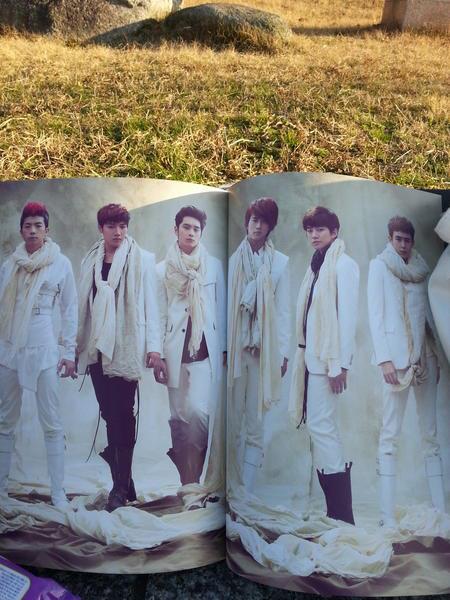 [11.01.13] [PICS] Brochure du 2PM Arena Tour 2013 ‘Legend of 2PM’ 14