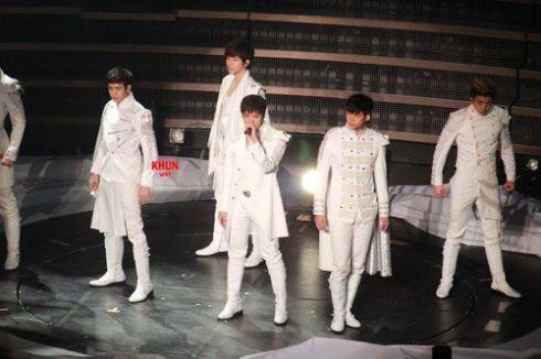 [15.02.13] [PICS] 2PM Arena Tour 2013 ‘Legend of 2PM’ – Tokyo (2ème jour) 110