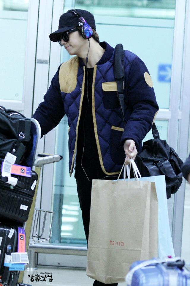 [16.02.13] [PICS] 2PM à l’aéroport de Gimpo (de retour du Japon) 133