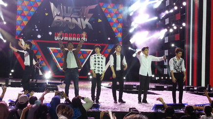 [09.03.13] [PICS] Music Bank à Jakarta 01