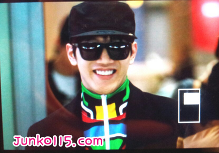 [31.03.13] [PICS] Arrivée des 2PM à l’aéroport d’Incheon 16