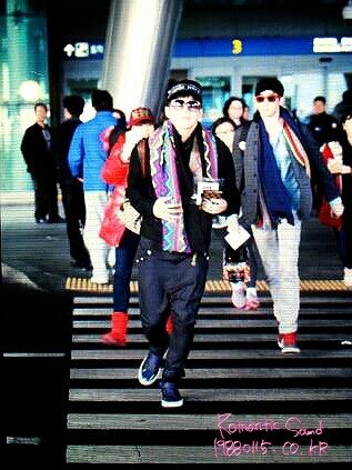 [03.03.13] [PICS] 2PM (sans Chansung) à l’aéroport d’Incheon (de retour des Philippines) 182