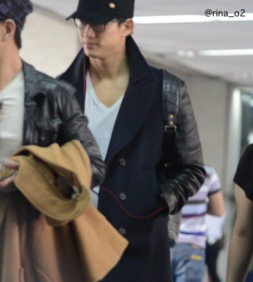 [03.03.13] [PICS] 2PM (sans Chansung) à l’aéroport d’Incheon (de retour des Philippines) 212