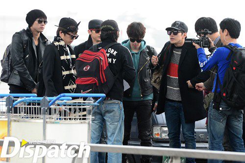 [08.03.13] [PICS] 2PM à l’aéroport d’Incheon (départ pour Jakarta) 274