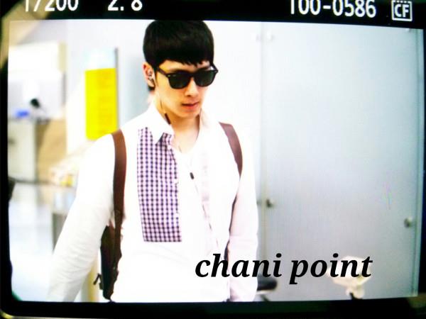 [06.04.13] [PICS] 2PM à l’aéroport d’Incheon (départ pour la Thaïlande) 16