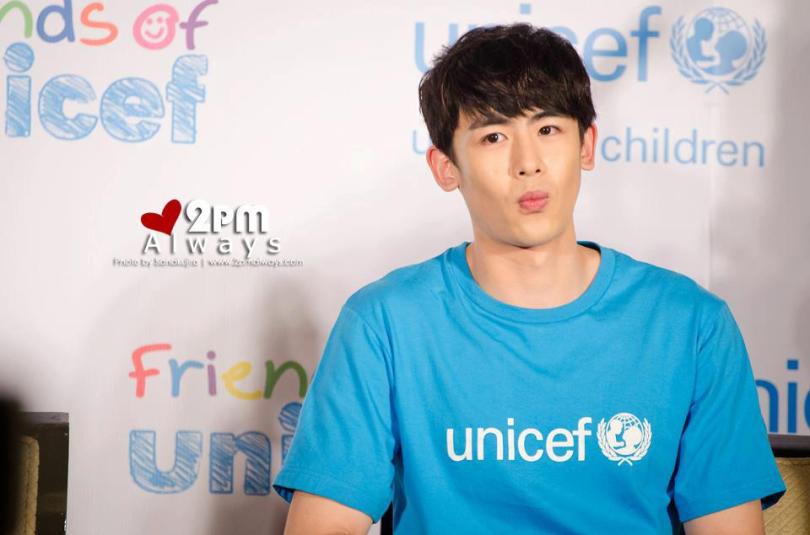 [09.04.13] [PICS] Nichkhun à la conférence de presse 'Friends of UNICEF' 217